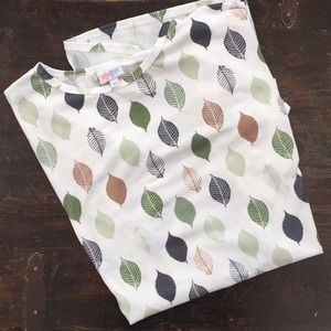 XS LuLaRoe Irma NWOT